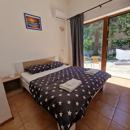 Guest house D&d 2 Pula